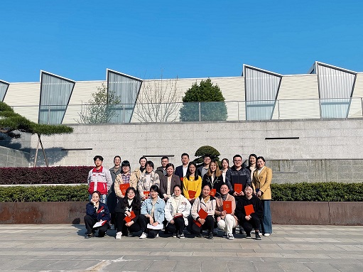 总结创新 思维碰撞——盘固集团通讯员交流会
